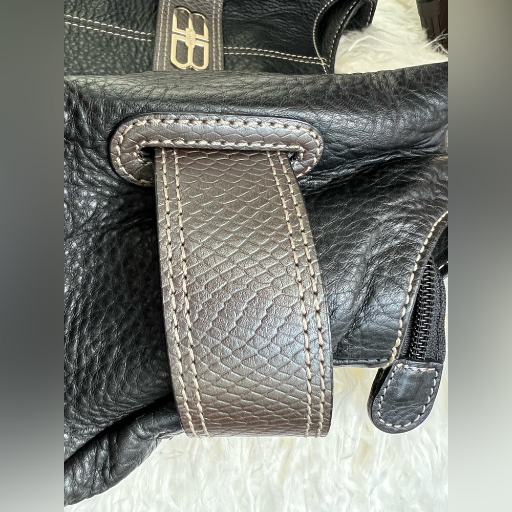 Balenciaga Black & Brown Leather
Hobo Shoulder Bag EUC - Picture 15 of 15